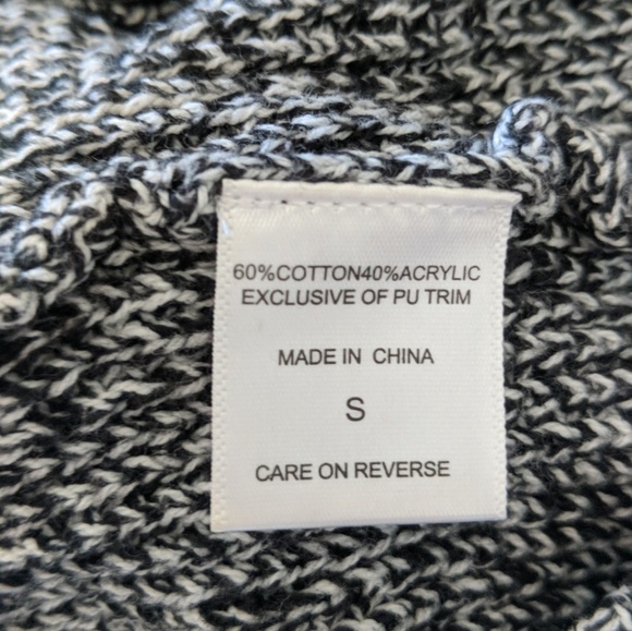 New York and Company knit sweater - Picture 4 of 4